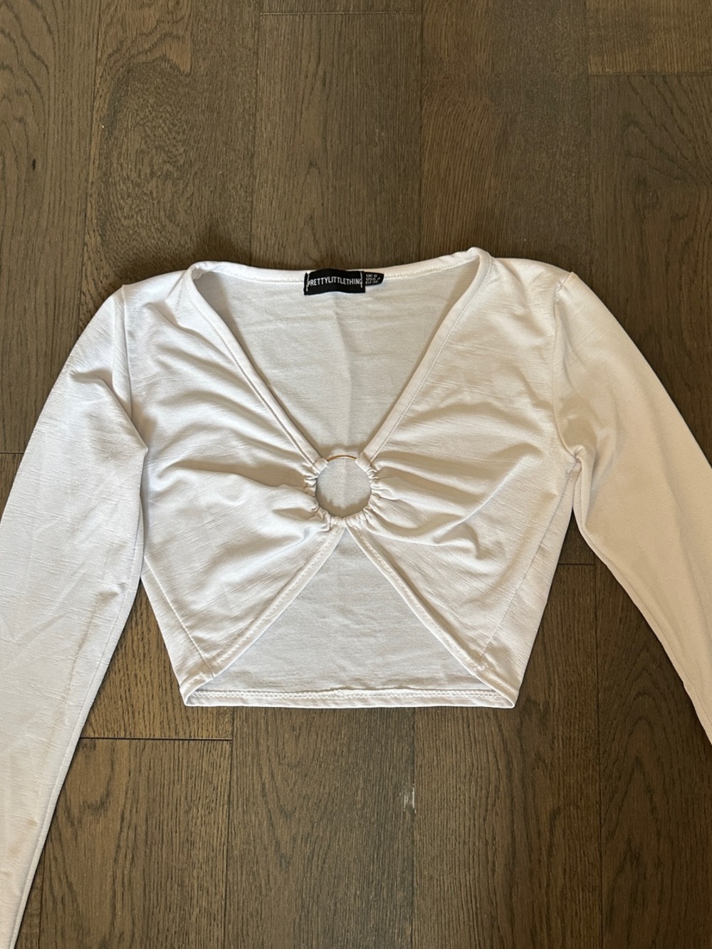 PrettyLittleThing White Long Sleeve Ring-Front Crop Top